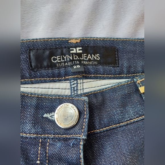 Stylish low west jeans by ELISABETTA FRANCHI. - Picture 4 of 9